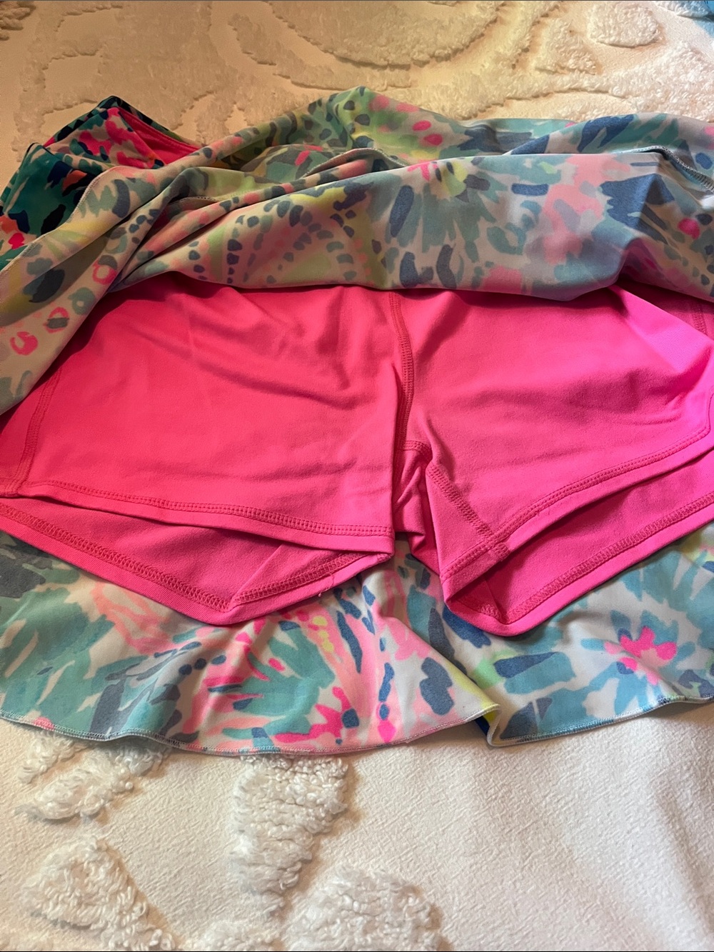 Lilly Pulitzer Blue Teal Pink Floral Ruffle Skort. Great condition size M - Picture 4 of 5